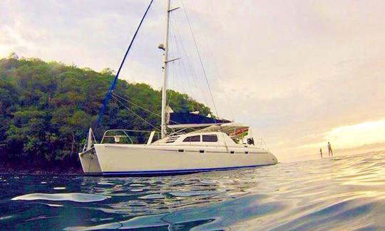 Louez un catamaran de croisière de 45 pieds à Playa Flamingo, Costa Rica