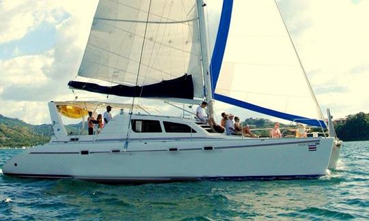 Louez un catamaran de croisière de 45 pieds à Playa Flamingo, Costa Rica