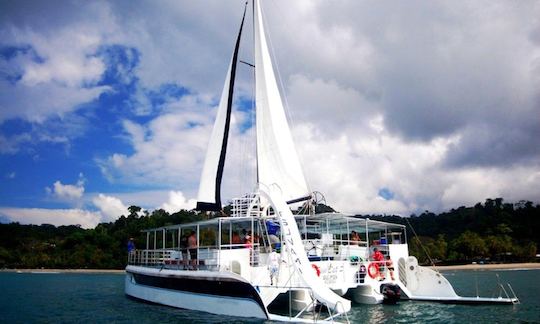 Catamarã de cruzeiro de luxo “Tom Cat II” em Flamingo, Costa Rica