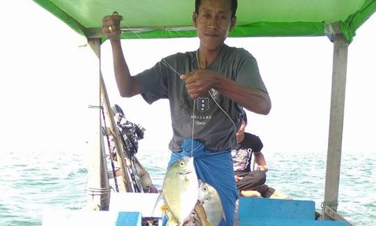 Rent Silver Sea Dinghy in Thandwe, Rakhine