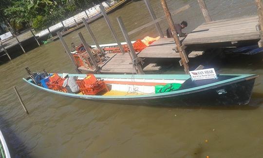 Alugue um barco Jon em Nyaungshwe, Shan