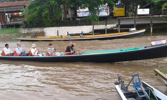 Alugue um barco Jon em Nyaungshwe, Shan