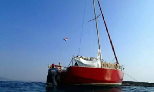 Excursions en bateau avec capitaine sur un monocoque de croisière à Kalimnos, en Grèce