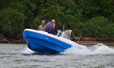 Profitez de la pêche à Corrientes, en Argentine, sur Bowrider