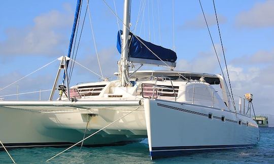 Charter 47' Leopard Cruising Catamaran in Cupe Coy, Sint Maarten