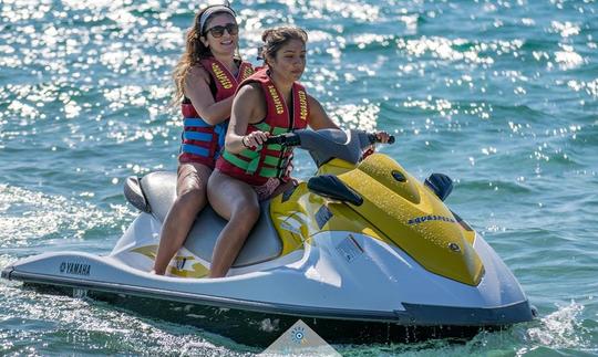 Uma incrível experiência de aluguel de jet ski em Chalkidiki, Grécia