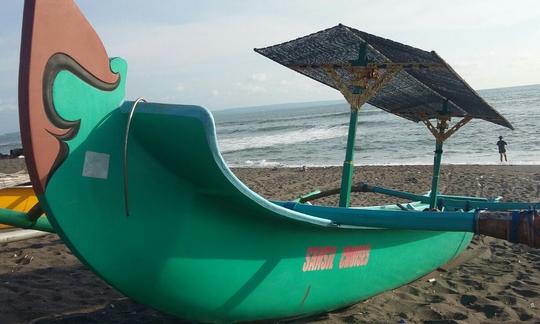 Alquile un barco tradicional sansh en Mengwi, Bali