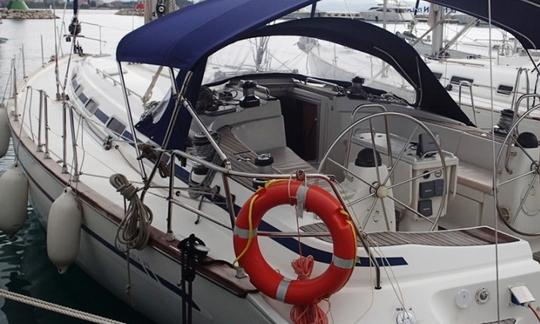 Monocasco de cruzeiro Charter 51' Bavaria 49 em Sukošan, Croácia