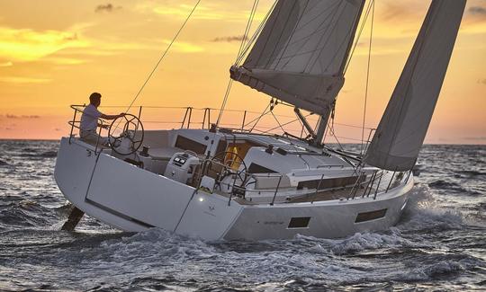 ¡NUEVO! Jeanneau Sun Odyssey 440 en alquiler en Portugal