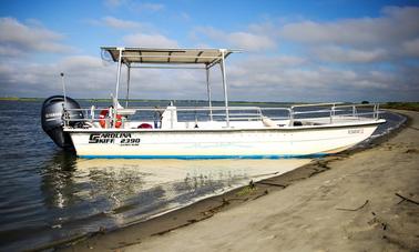 24ft Carolina Skiff Center Console Charter in Folly Beach, South Carolina