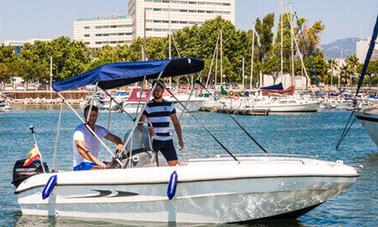 Aluguel de barcos de convés de 16 pés em Portocolom, Espanha