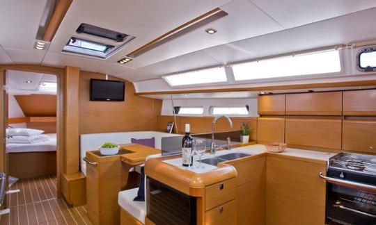 Jenneau Sun Odyssey 409 Cruiser de 3 cabines em Koh Chang, Tailândia