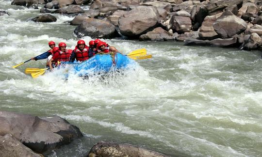 Incríveis viagens de rafting em Katmandu, Nepal