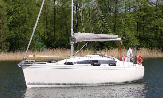 Delphia 33MC Cruising Monohull Rental in Giżycko, Poland