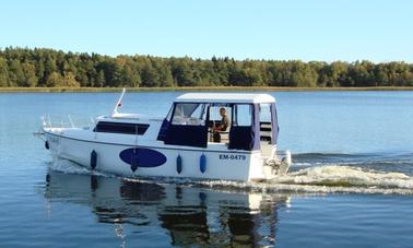 27' Rudolf Motor Yacht rental in Warmińsko-mazurskie, Poland