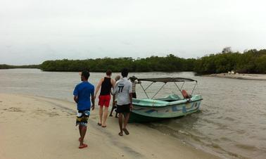 Passeio pelas ilhas do Sri Lanka a bordo de um barco particular para 6 pessoas!