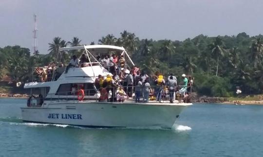 Alquile un yate a motor Jet Liner en Weligama, Sri Lanka