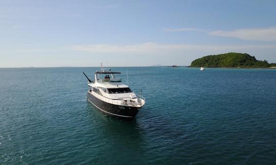 Louer un yacht à moteur à Tambon Bang Pla Soi, Thaïlande