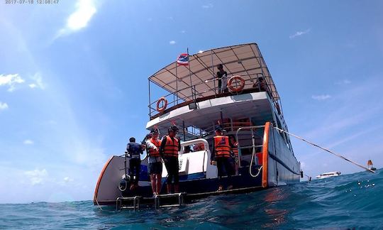 Explore Tambon Ko Lanta Noi, Thailand on a Motor Yacht Charter