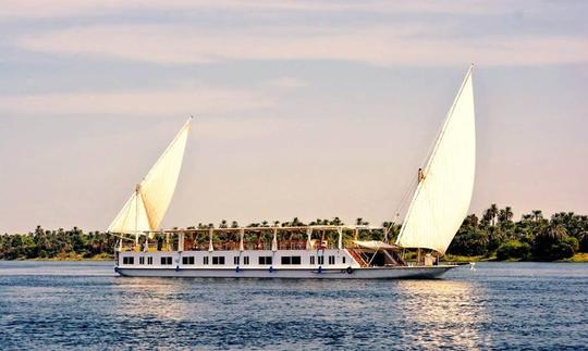 Alquilar una casa flotante en Luxor, Egipto