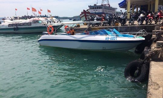 Rental or Charter a Sieu Sao Speedboat in Nha Trang, Vietnam