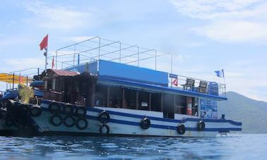 Happy (Passenger Boat)