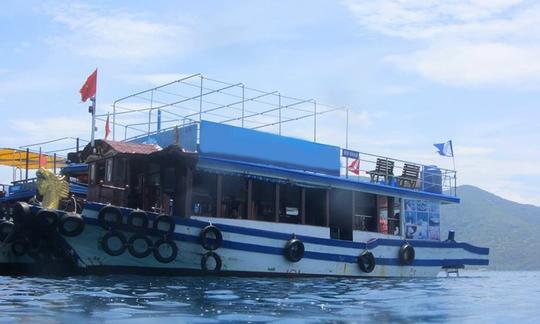 Happy (bateau à passagers)