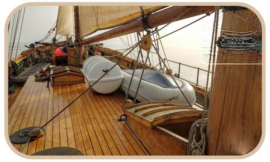 Serviço histórico de 98' Schooner Hoppet 1926 com tudo incluído nas Ilhas do Mar Báltico