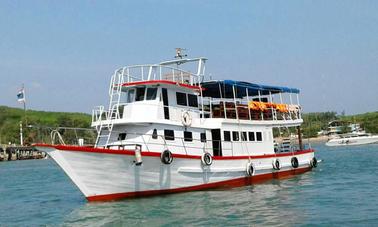 Charter a Passenger Boat in Tambon Karon, Chang Wat Phuket