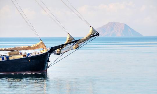 Charters 128ft Sailing Schooner In Bali, Indonesia