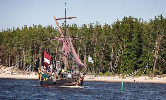 Barco tradicional Charter 62' Libava em Riga, Letônia