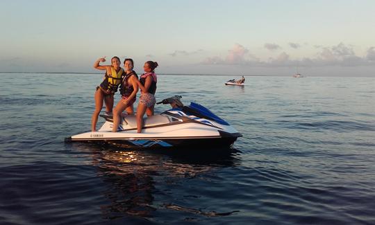 Alquiler de motos acuáticas en Marigot, San Martín