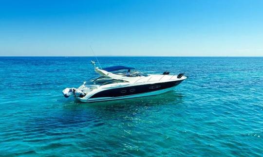 Charter 39' Azimut Motor Yacht em Zakinthos, Grécia