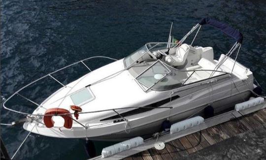 Location de cabine Bayliner Ciera Cuddy de 23 pieds dans les îles de Madère, au Portugal