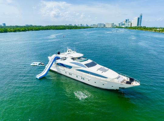 116’ Azimut Mega Yacht