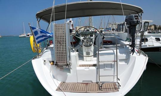 Iate à vela Charter Oceanis 36 em Creta, Grécia