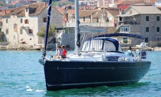 Alquiler de veleros Oceanis 46 de lujo en Italia