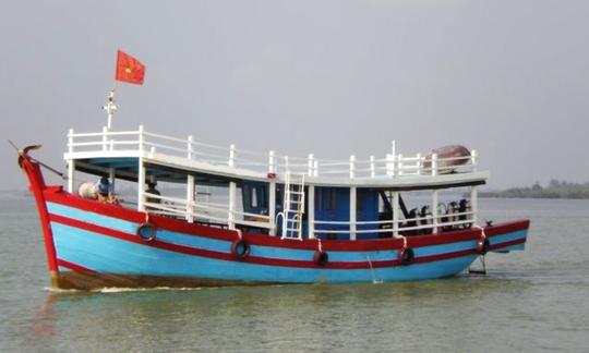 Passenger Boat in Hoi An