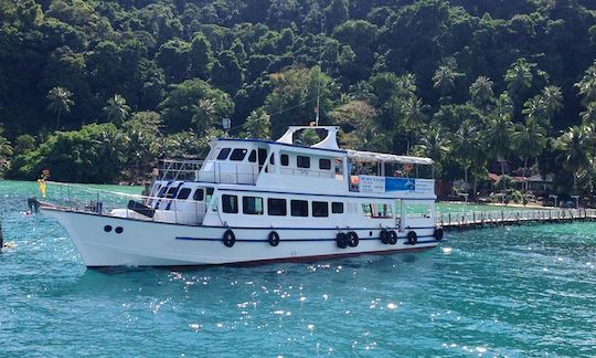 Profitez de la pêche à Ko Kut, en Thaïlande, sur un bateau de 66 pieds