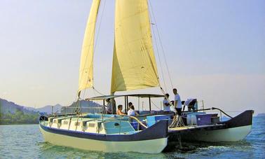 Passeios de catamarã Wharram Cruising em Tambon Ko Chang