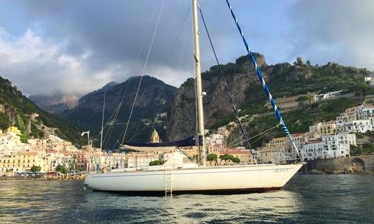 Monocoque de croisière Charter 56' Hathy Vagabond 53 à Sorrente, Italie