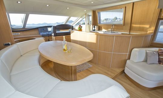 Charter 74' Abacus - Malibu Power Mega Yacht in Šibenik, Croatia