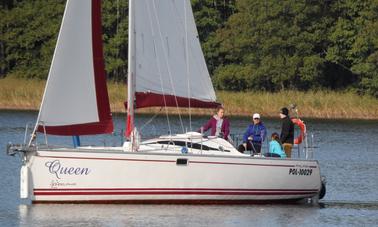 Monocoque de croisière Charter 29' Phil à Varsovie, en Pologne