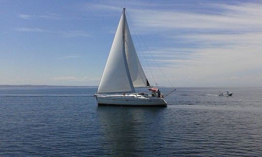 Charter Beneteau 393 Clipper – Alkyoni Cruising Monohull in Neos Marmaras, Greece