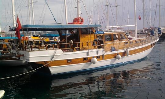 Alquiler de una goleta de vela Erdi 2 de 69' en Antalya, Turquía