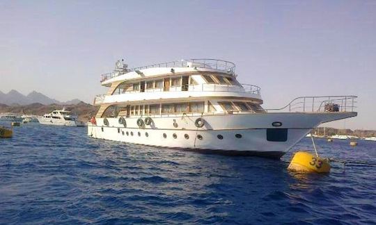 Charter a Luxury Motor Yacht for $1200 a day in South Sinai, Egypt