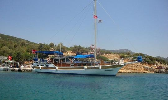 12 people Gulet for charter in Muğla, Turkey