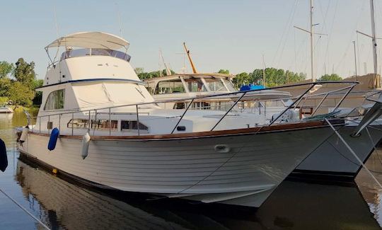 Location de yacht à moteur Aller Fisherman de 50' à Posadas