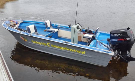 Pêchez à Galway, en Irlande, sur Jon Boat