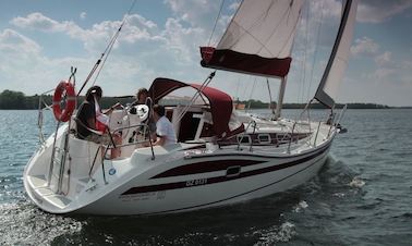 Charter 32' Test - Vipozuna Cruising Monohull in Giżycko, Poland